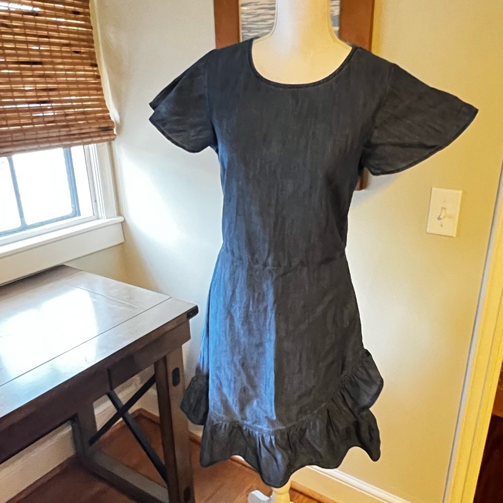 Draper James Flutter Chambray Dress - image 2